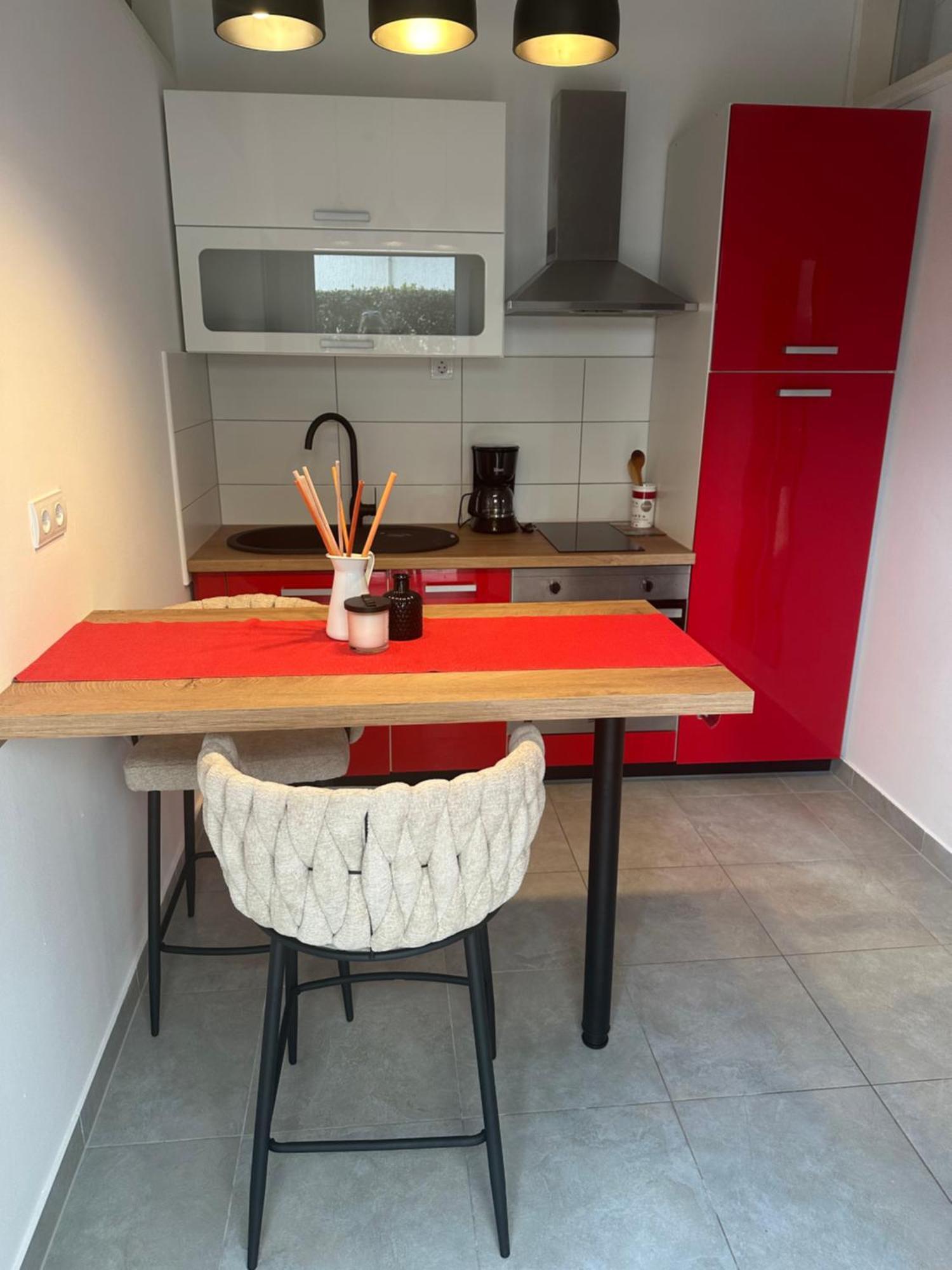 Peloza Apartman *