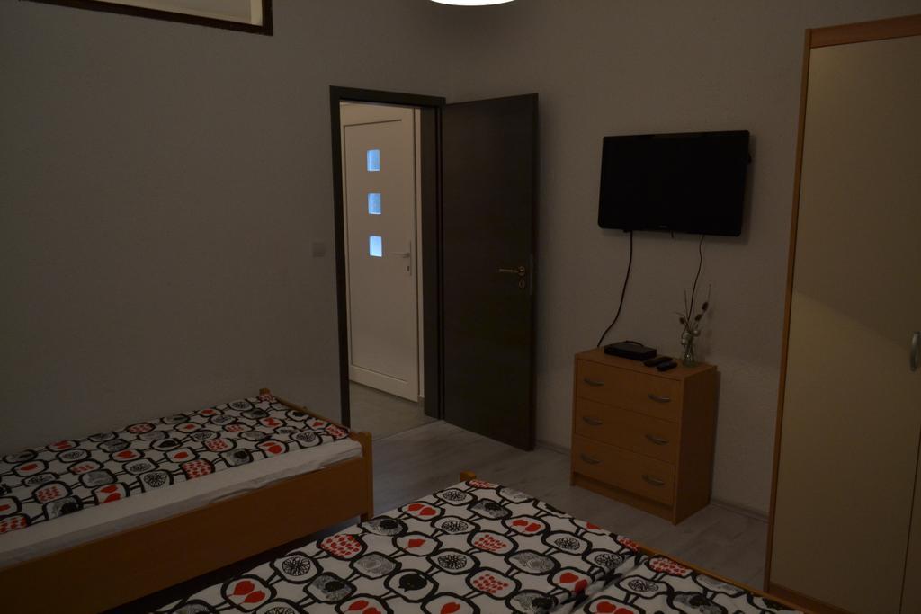 Peloza Apartman *